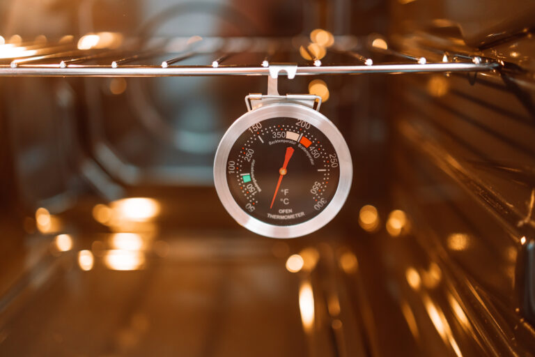 oven and residential cooking